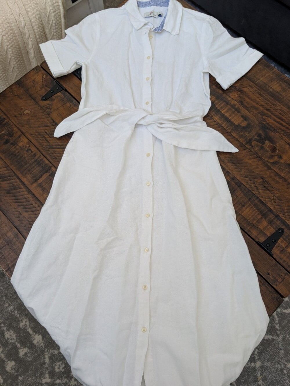 Vineyard Vines White Button-Front Shirt Dress with Tie Waist